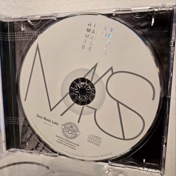 Ricky Martin MAS cd 💿 • Used • - Picture 4 of 5